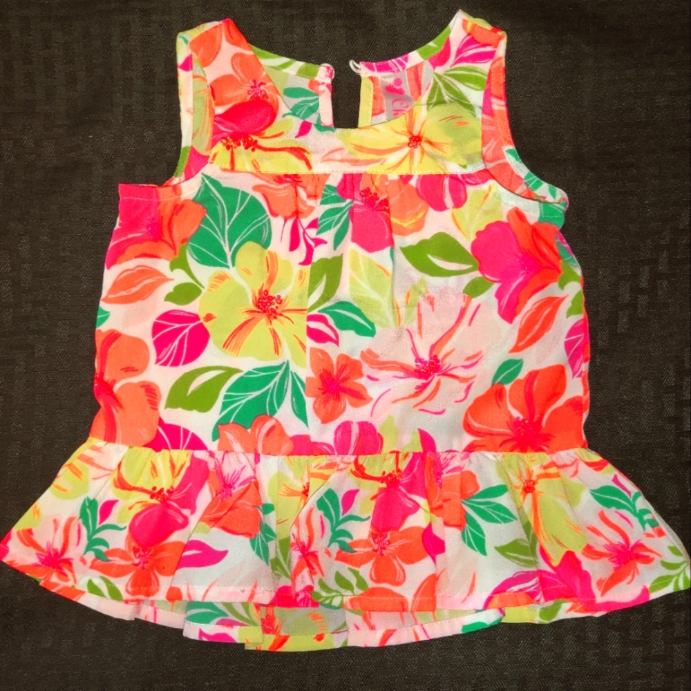 Bright beautiful girl top, size 12m